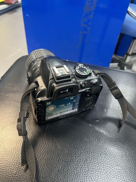 Купить Nikon D3100 kit с СЗУ в Хабаровск за 6300 руб.
