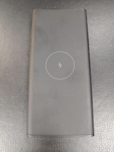 Купить Xiaomi 10W Wireless Power Bank 10000 (WPB15PDZM) в Хабаровск за 1200 руб.