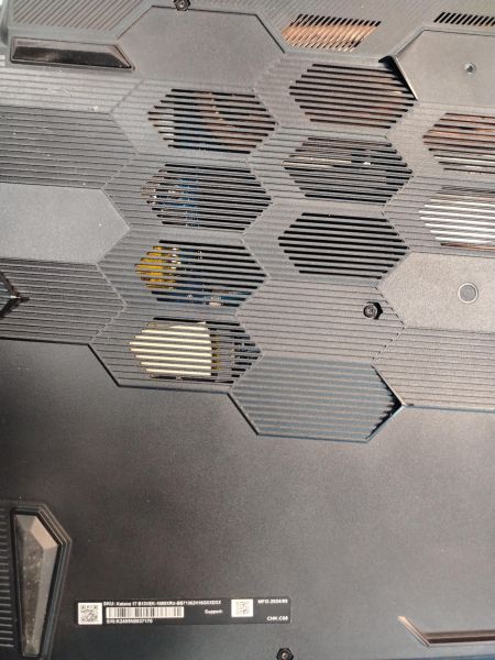 Купить MSI Katana 17 B13VEK-1089XRU (SSD 512GB+512GB) в Хабаровск за 62300 руб.