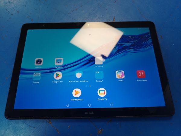Купить Huawei MediaPad T5 10.1 16GB (AGS2-L09) (c SIM) в Хабаровск за 1400 руб.