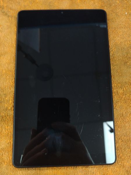 Купить Lenovo Tab M8 32GB (TB-8505F) (без SIM) в Хабаровск за 2300 руб.