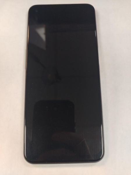 Купить Realme 8 5G 4/64GB (RMX3241) Duos в Хабаровск за 3900 руб.