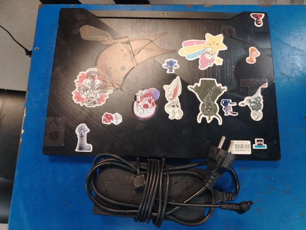 Купить ASUS ROG Zephyrus G15 GA502IU-HN071 в Хабаровск за 29000 руб.