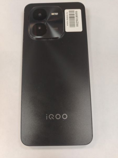 Купить iQOO Z9x 8/128GB (V2353A) Duos в Хабаровск за 10500 руб.