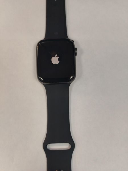 умные часы и браслеты Apple Watch Series 6 44mm (A2292/A2294/M00H3) с СЗУ в Хабаровск