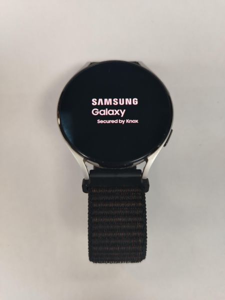 умные часы и браслеты Samsung Galaxy Watch 4 44 mm (SM-R870/N) с СЗУ в Хабаровск