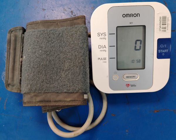 тонометр Omron M3 Intellisense (HEM-7051-E) в Хабаровск