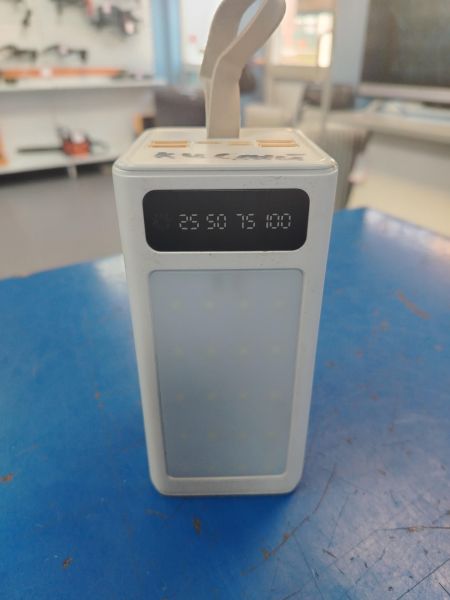 внешний аккумулятор Китайский внешний аккумулятор 80000 mAh в Хабаровск