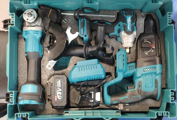 набор инструментов Реплика Makita (УШМ, Гайковёрт, Перфоратор) с СЗУ в Хабаровск
