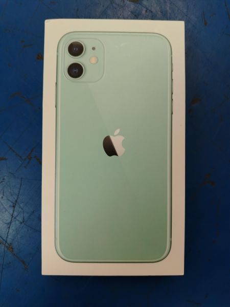 сотовый телефон Apple iPhone 11 64GB в Хабаровск