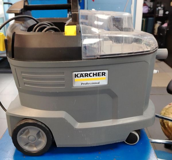 напольный пылесос Karcher Puzzi 8/1 в Хабаровск