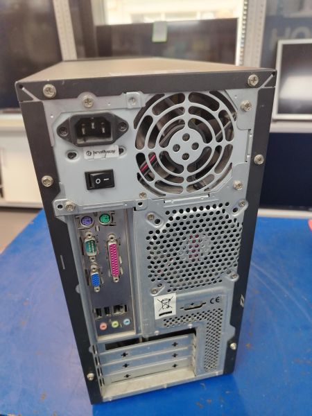 системный блок Сборка Celeron 220, SiS Mirage, RAM 2 GB, HDD 160 GB в Хабаровск