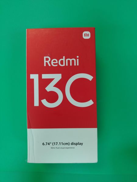 сотовый телефон Xiaomi Redmi 13C 5G 8/256GB (23124RN87C) Duos в Хабаровск