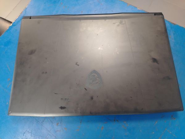ноутбук MSI Katana GF76 B12UCR-821XRU в Хабаровск