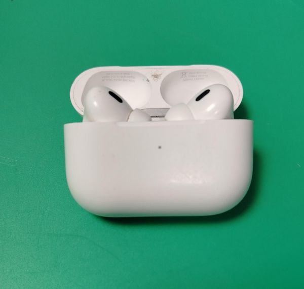 беспроводные наушники Apple AirPods Pro 2 (A2931, A2698, A2699) в Хабаровск