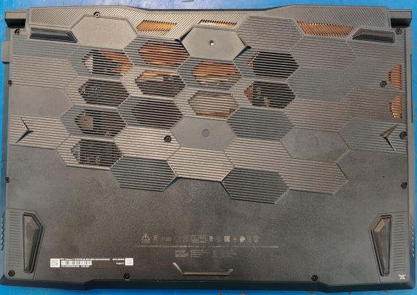 ноутбук MSI Katana GF76 B12UCR-821XRU (Intel UHD Graphics) в Хабаровск