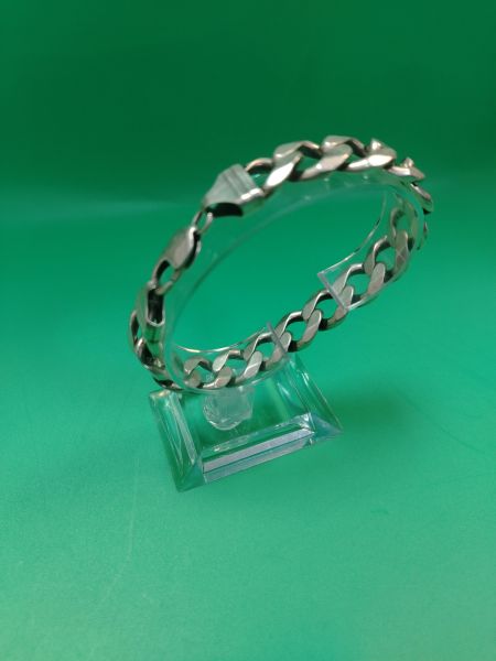 серебряный браслет Браслет серебро 925 48,61g, вес изделия 48.65g, длина 21 см, нет камней в Хабаровск