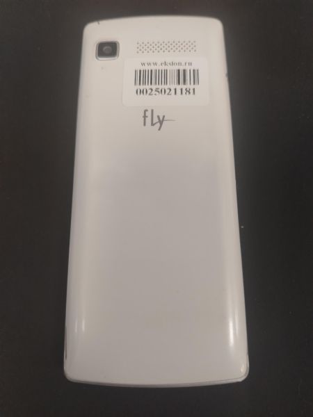 сотовый телефон Fly TS112 три сим карты (белое золото) в Хабаровск