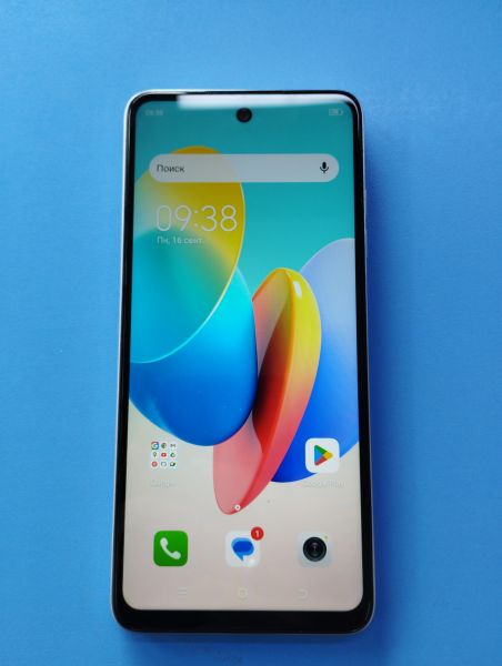 Купить TECNO Spark Go 2024 4/64GB (BG6) Duos в Иркутск за 6399 руб.