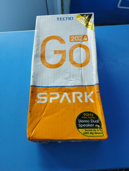 Купить TECNO Spark Go 2024 4/64GB (BG6) Duos в Иркутск за 6399 руб.