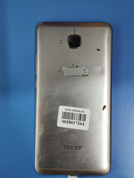 Купить Honor 5C 2/16GB (NEM-L51) Duos в Иркутск за 1949 руб.