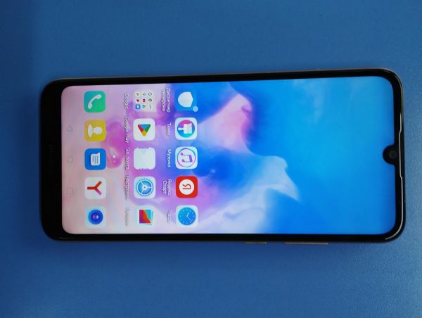 Купить Huawei Y6 2019 (MRD-LX1F) Duos в Иркутск за 3499 руб.