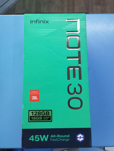 Купить Infinix Note 30 8/128GB (X6833B) Duos в Иркутск за 9399 руб.