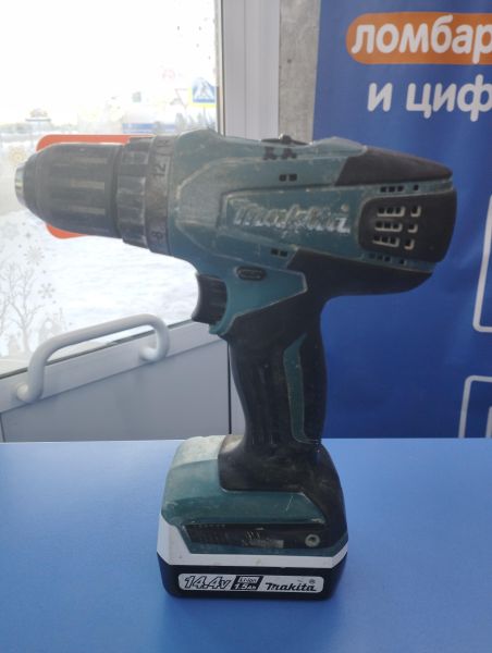 Купить Makita DF347D с СЗУ в Иркутск за 4649 руб.