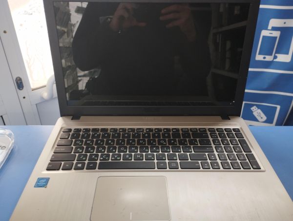 Купить ASUS VivoBook X540S (N3700/HD Graphics/2GB/SSD 120 GB) в Иркутск за 8199 руб.