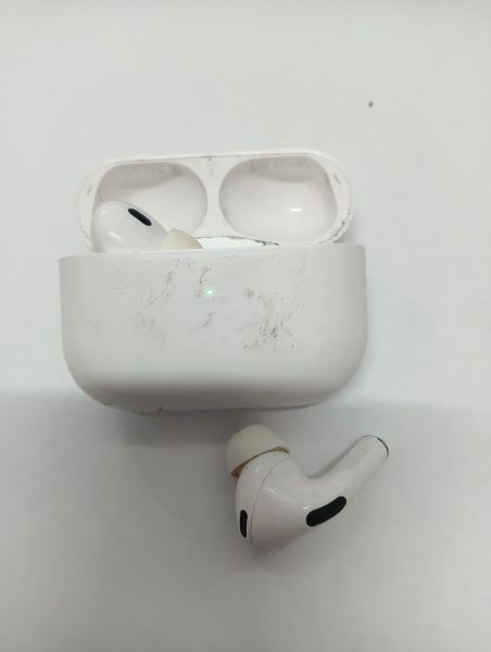 Купить Реплика Apple AirPods Pro 2 (A2931, A2698, A2699) в Иркутск за 899 руб.