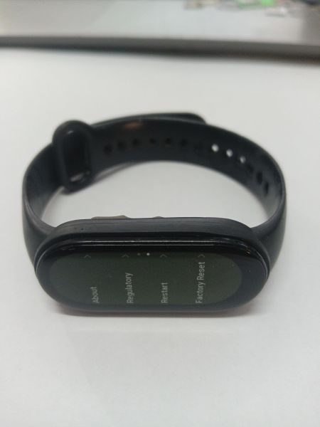 Купить Xiaomi Smart Band 7 (M2129B1) с СЗУ в Иркутск за 400 руб.