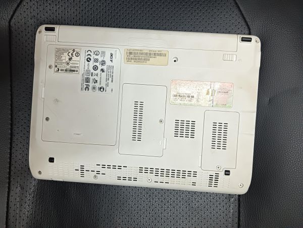 Купить Acer Aspire One D250-0Bw (2GB RAM, 120GB SSD) в Иркутск за 1600 руб.