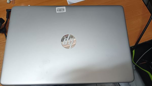 Купить HP 15s-eq2039ur 4A724EA в Иркутск за 18200 руб.