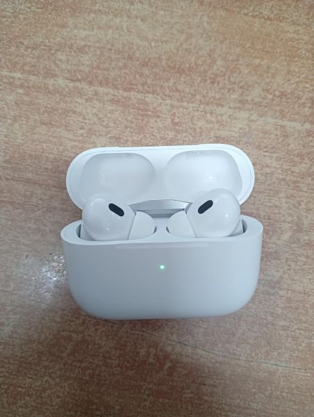Купить Apple AirPods Pro 2 (как оригинал) (A2931, A2698, A2699, A3047, A3048, A3049) в Иркутск за 5000 руб.