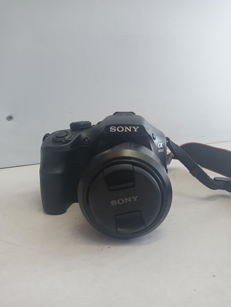 Купить Sony Alpha A3000 kit с СЗУ в Иркутск за 6600 руб.