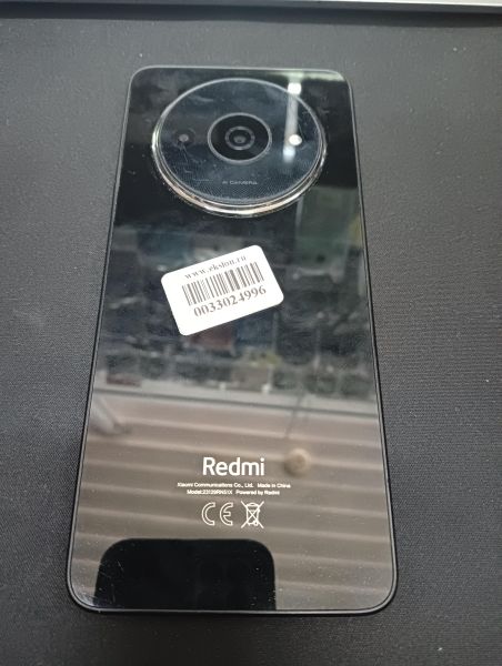 Купить Xiaomi Redmi A3 3/64GB (23129RN51X) Duos в Иркутск за 1850 руб.