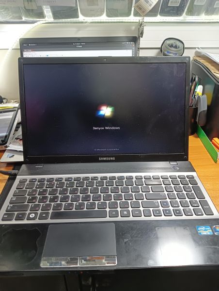 Купить Samsung NP300V5A-S0TRU в Иркутск за 4850 руб.
