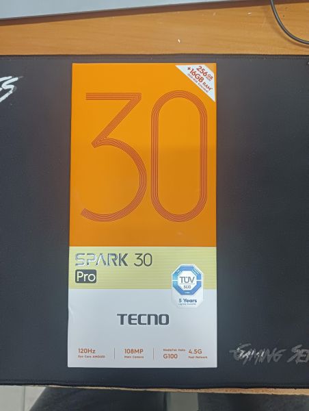 Купить TECNO Spark 30 Pro 8/256GB (KL7) Duos в Иркутск за 10000 руб.