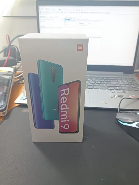 Купить Xiaomi Redmi 9 NFC 4/64GB (M2004J19AG) Duos в Иркутск за 3600 руб.