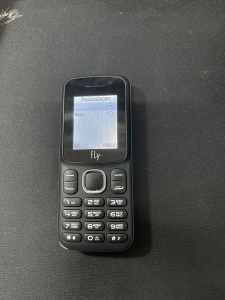 Купить Fly FF180 Duos в Иркутск за 450 руб.