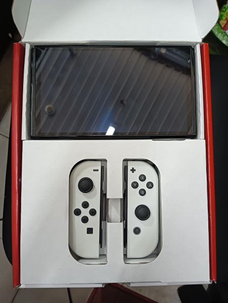 Купить Nintendo Switch OLED 64GB (HEG-N02) в Иркутск за 20850 руб.
