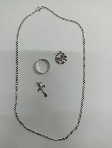 Купить Лом или горсть серебро 925 8,60g, вес изделия 9.4g в Иркутск за 700 руб.