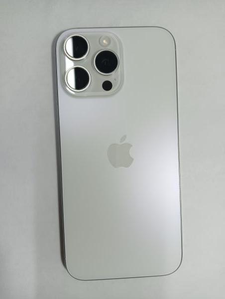 Купить Apple iPhone 16 Pro Max 256GB в Иркутск за 87000 руб.