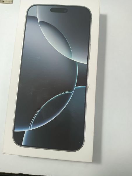 Купить Apple iPhone 16 Pro Max 256GB в Иркутск за 87000 руб.