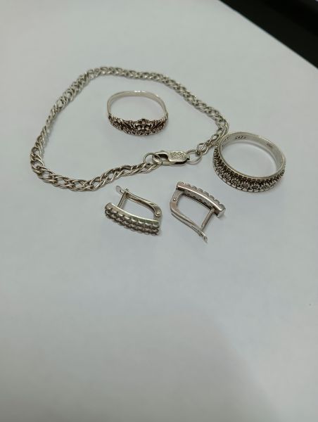 Купить Лом или горсть серебро 925 8,32g, вес изделия 10.26g в Иркутск за 700 руб.