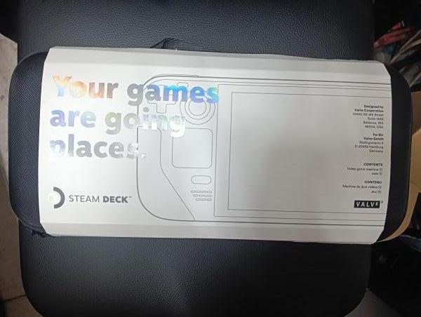 Купить Valve Steam Deck 512GB (1010) в Иркутск за 35000 руб.