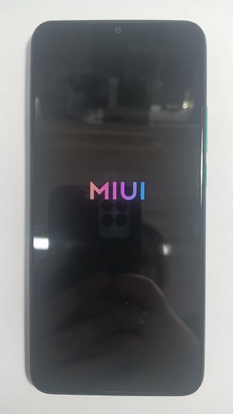 Купить Xiaomi Redmi 9 NFC 4/64GB (M2004J19AG) Duos в Иркутск за 3500 руб.