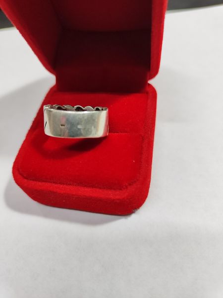 Купить Кольцо серебро 925 5,34g, вес изделия 5.64g, размер 18 в Иркутск за 1150 руб.