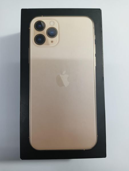 Купить Apple iPhone 11 Pro 64GB в Иркутск за 19000 руб.