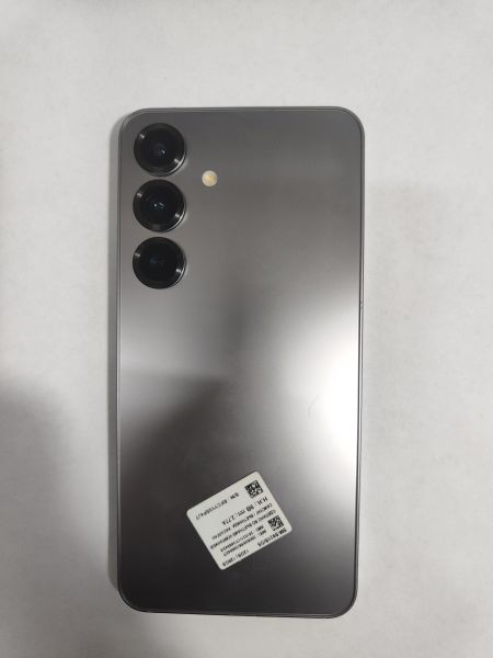 Купить Samsung Galaxy S25 12/128GB (S931B) Duos в Иркутск за 34800 руб.